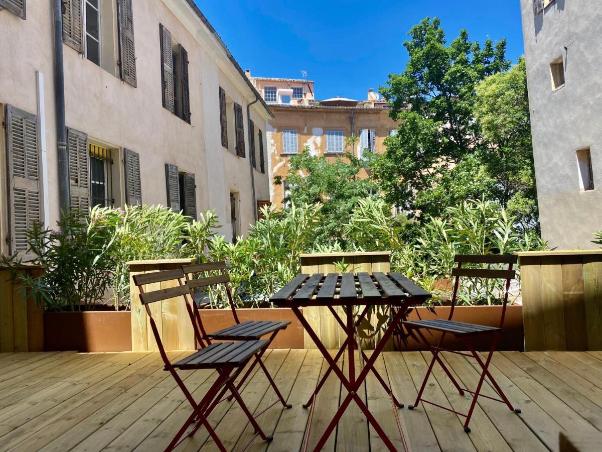 Les Suites Du Cours & Spa Aix-en-Provence Exterior photo